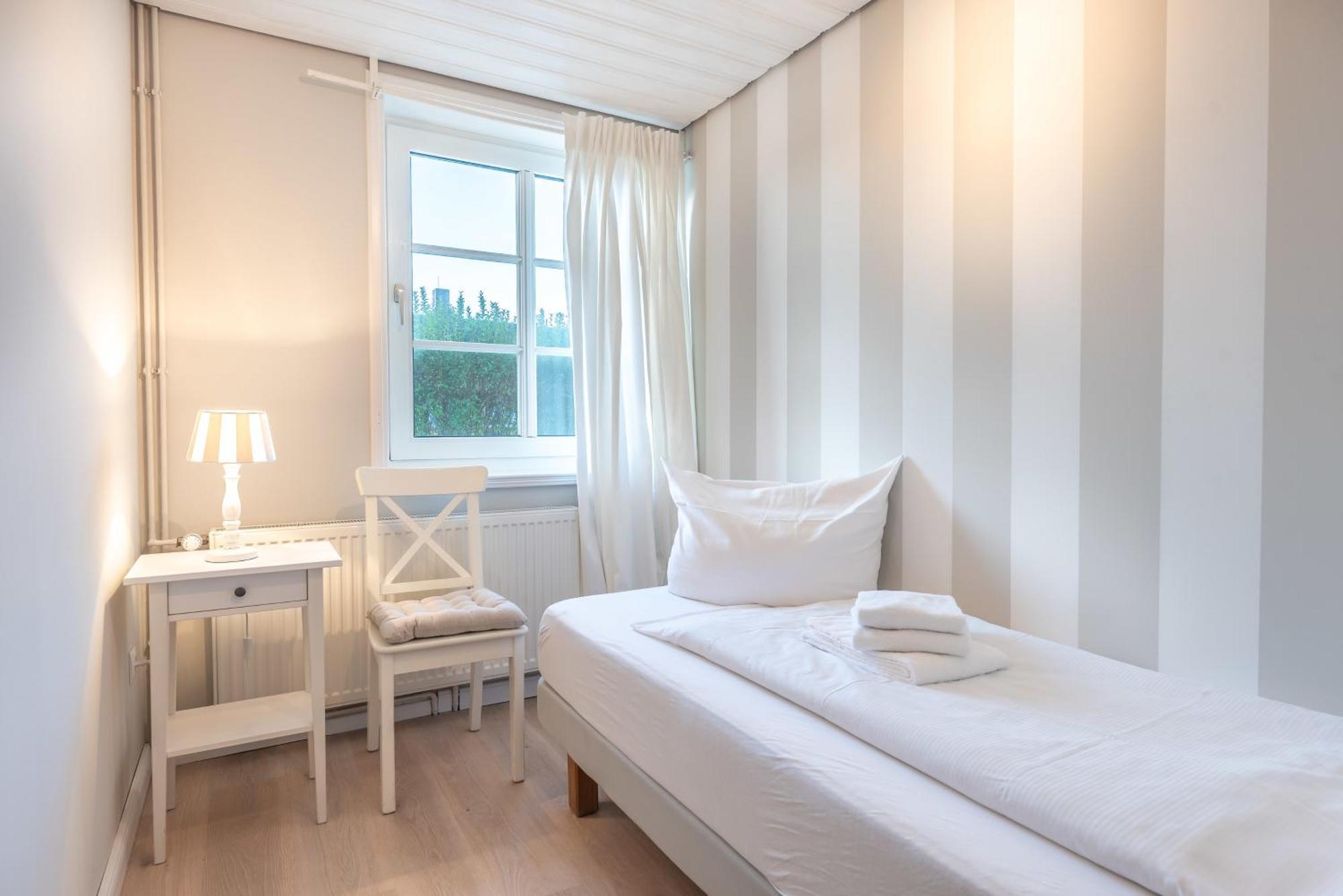 Landhaus Am Meer - Whg 3 Liinsand Utersum Exteriör bild